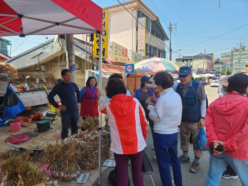 14장호원시장.jpg