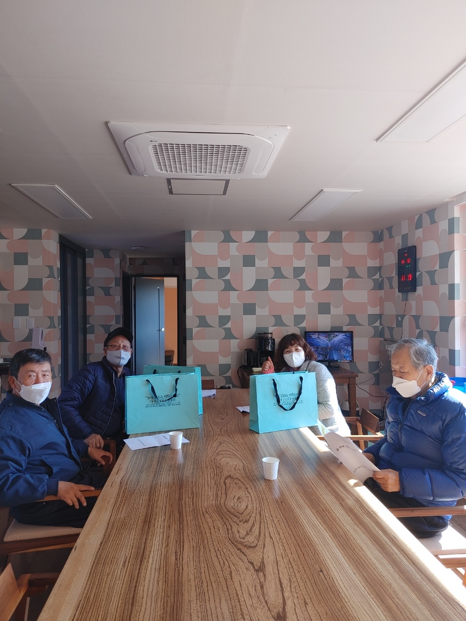 제10차 간담회 (4).jpg